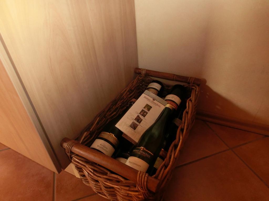 Weingut Hirschen Enkircherweg Burg  Eksteriør billede